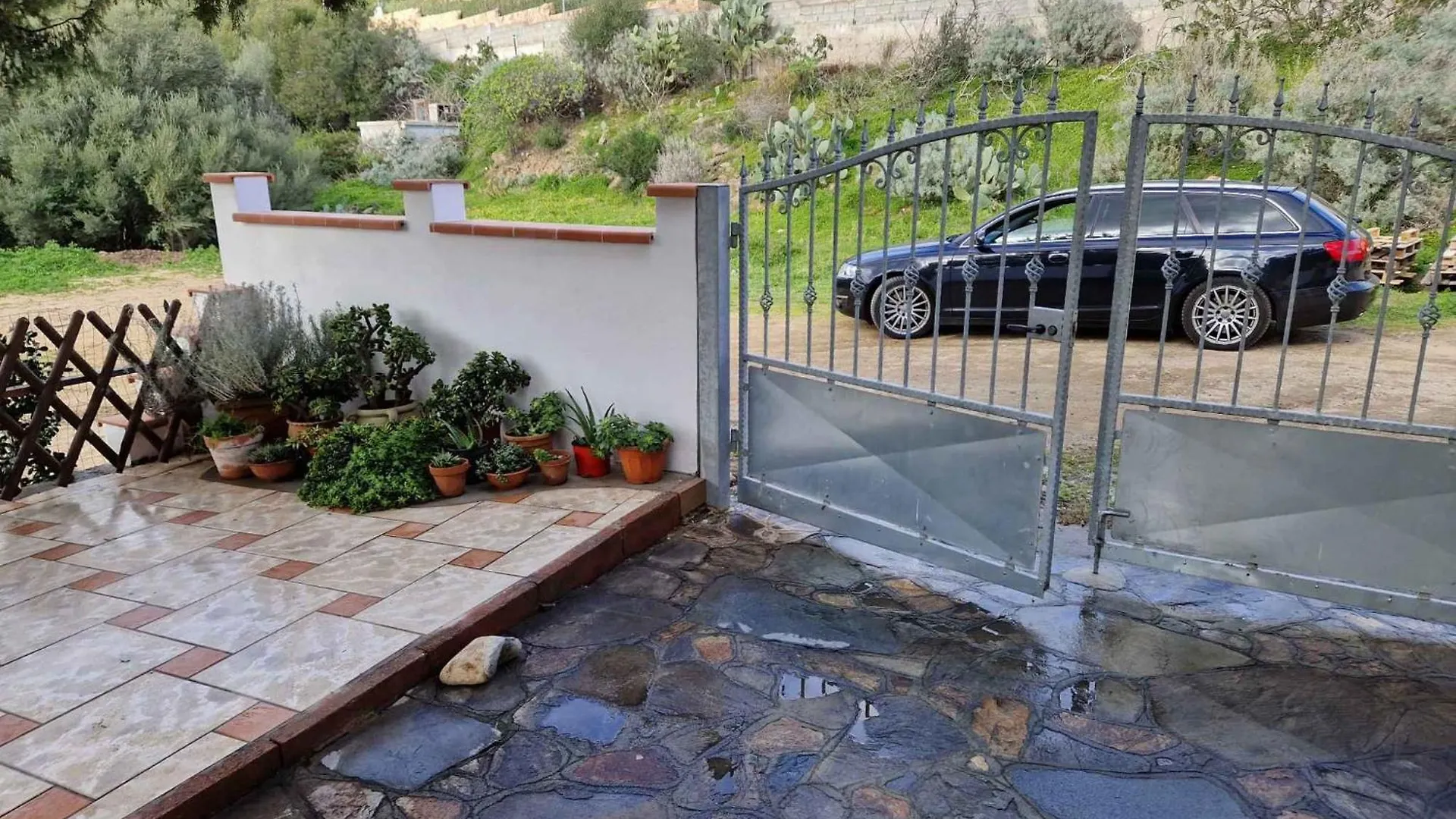 Holiday Home In Agrustos 50650 0*,  Italien